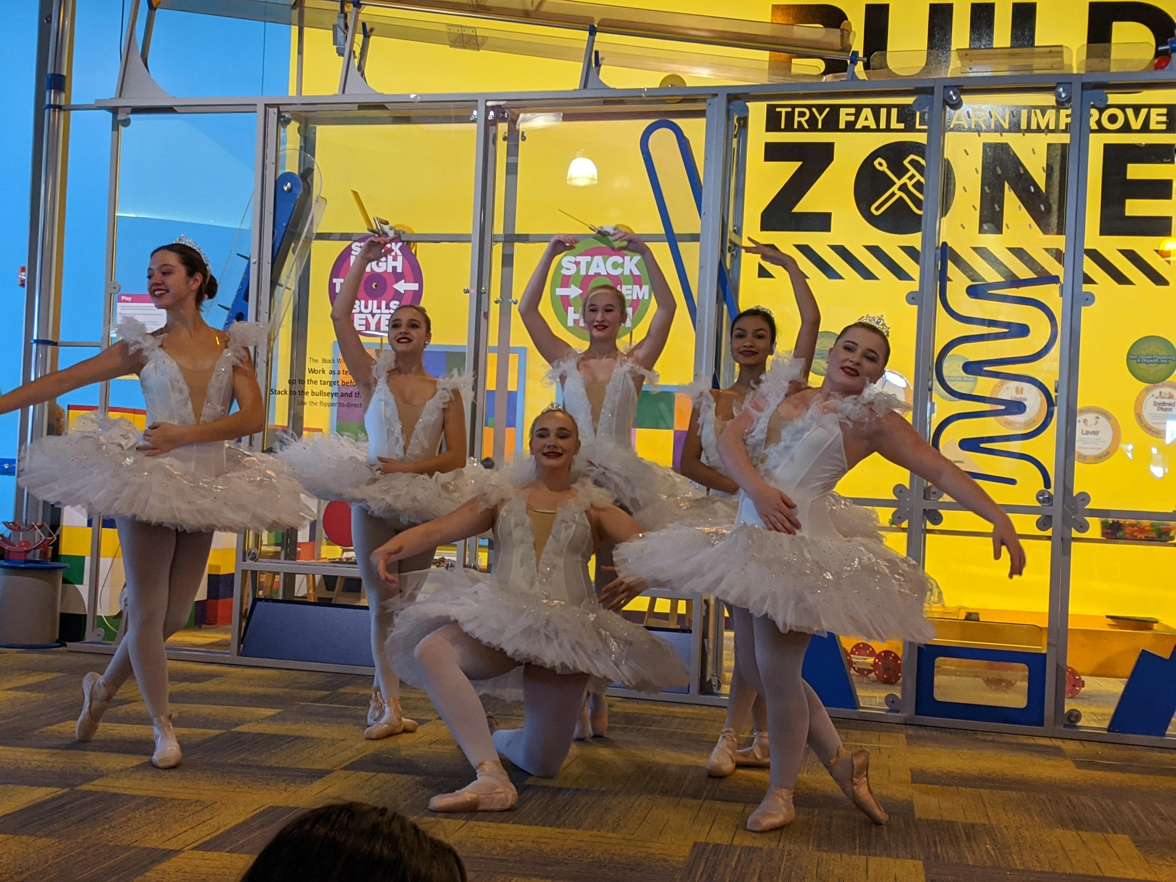 Six ballerinas dancing